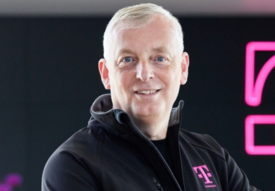 Ulf Ewaldsson PRESIDENT, TECHNOLOGY